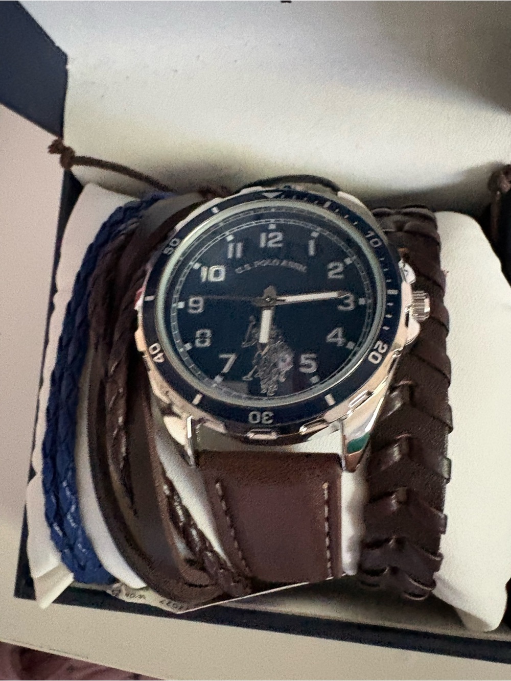 Brown Leather Strap Men's Watch with Blue Dial and Braided Bracelets